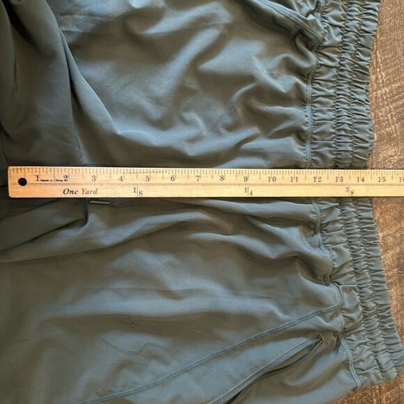 Zella Women's Lightweight Cropped Joggers Sage Green Size 2X - Picture 5 of 7